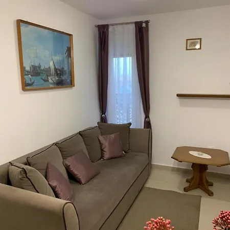 Dodi Apartment