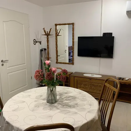 Dodi Apartment *