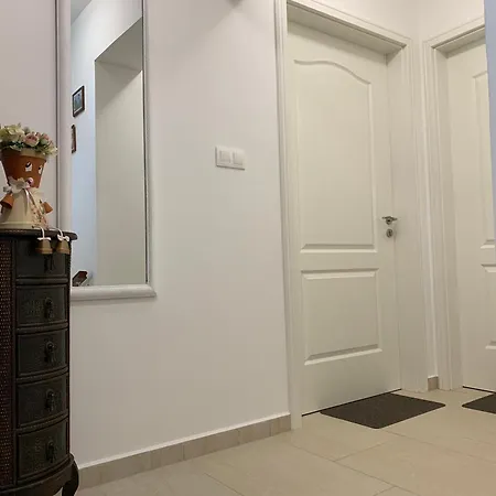 Apartament Dodi